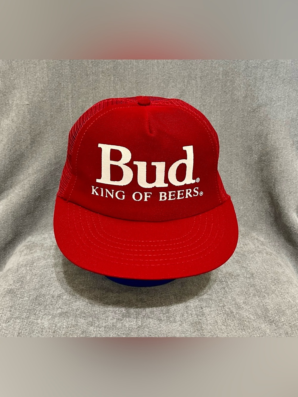Bud "King of Beers" Red and White SnapBack Trucker Style Hat Vintage - Picture 6 of 6